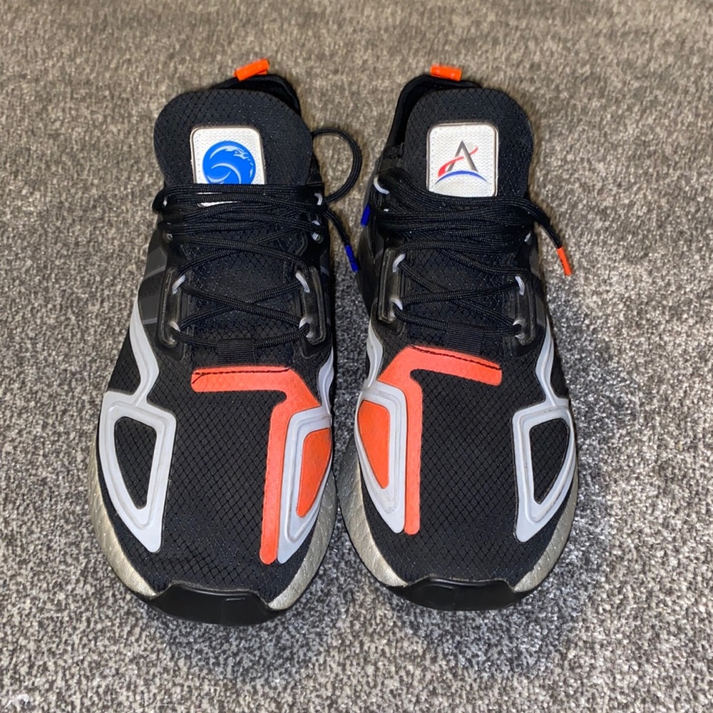 Like new! Men’s Adidas running shoe size 10, NASA collection